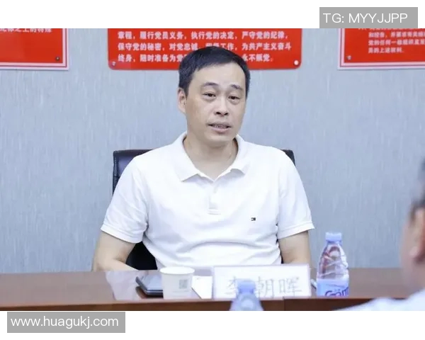 专访周强:探寻足球成功背后的秘密与经验分享 专访周强:探寻足球成功背后的秘密与经验分享